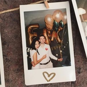 Meet your Posher, Flora